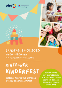 Buntes Plakat der VHS Schaumburg zum „Rintelner Kinderfest“ am Samstag, 24.01.2026, von 14–17 Uhr in der Klosterstraße 26 in Rinteln. Angeboten werden Spiele, Experimente, VR-Brillen, Waffeln und Getränke. Fotos spielender Kinder und eine Illustration mit Bauklötzen ergänzen das Design.